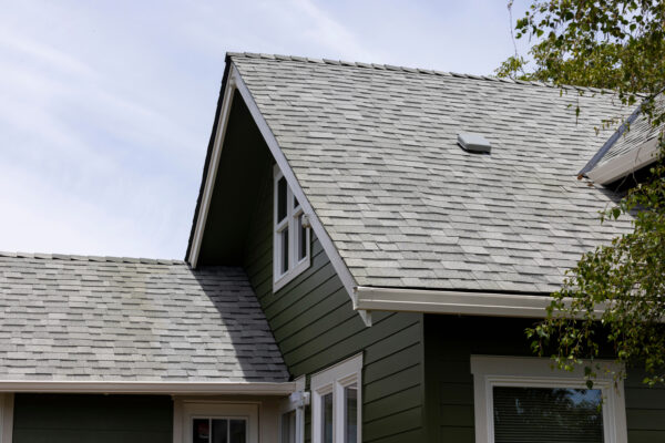 Building with Malarkey Roofing Products Silverwood Legacy Shingles in Carlton, OR